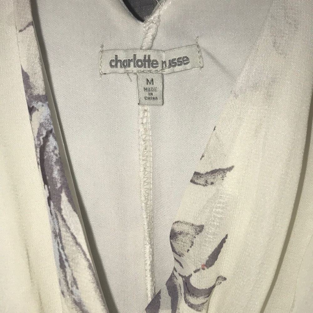 ROMPER - Picture 3 of 3